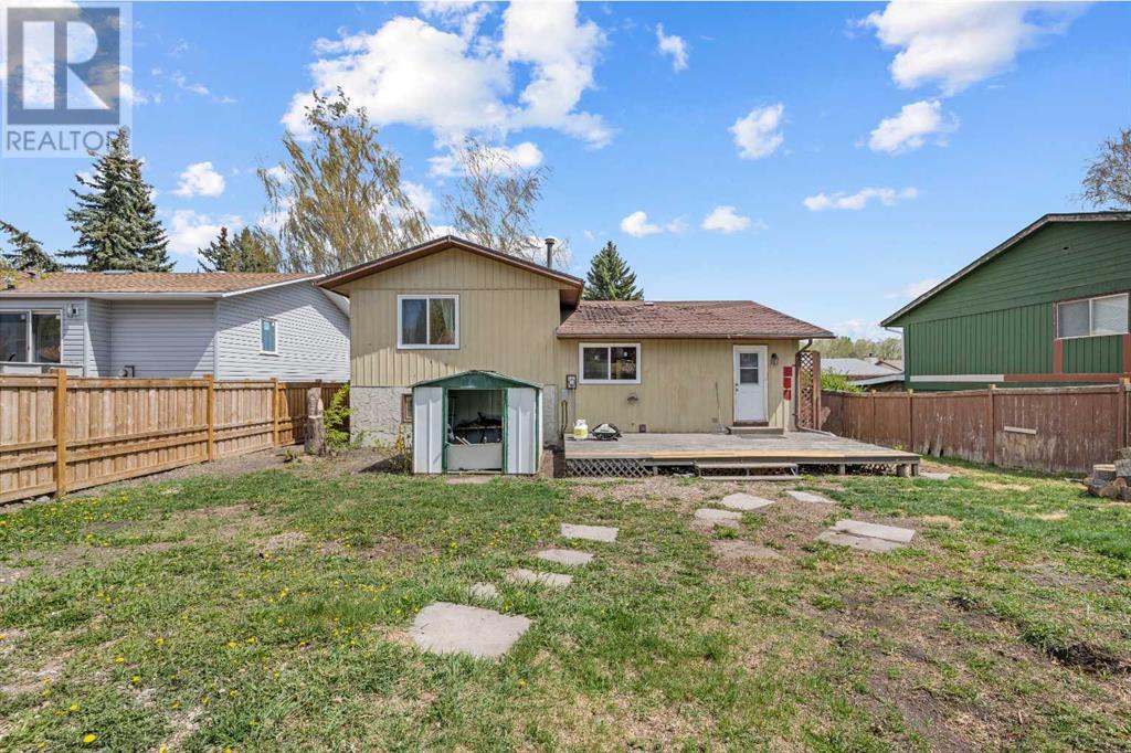 32 Deercrest Close Se, Calgary, Alberta  T2J 5S3 - Photo 33 - A2215830