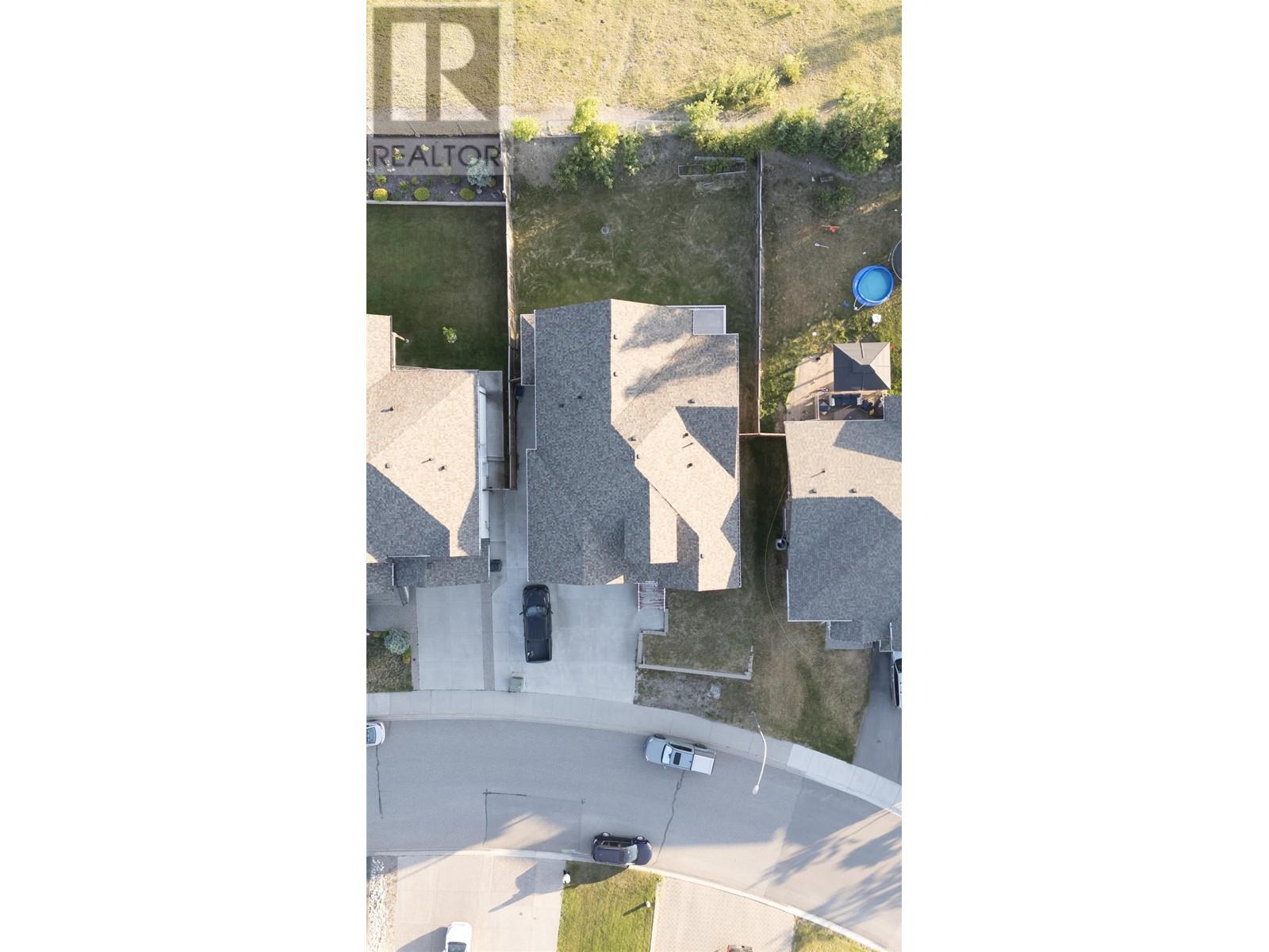 Property at 3308 CHARTWELL AVENUE image 4