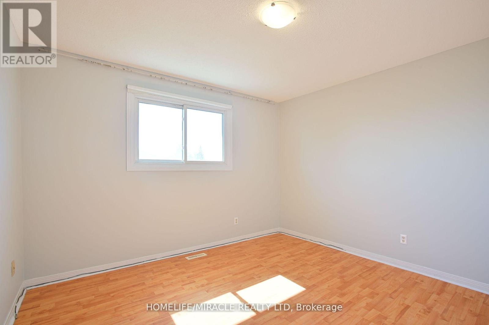 28 Peterson Court N, Brampton, Ontario  L6Z 1K6 - Photo 23 - W12141860