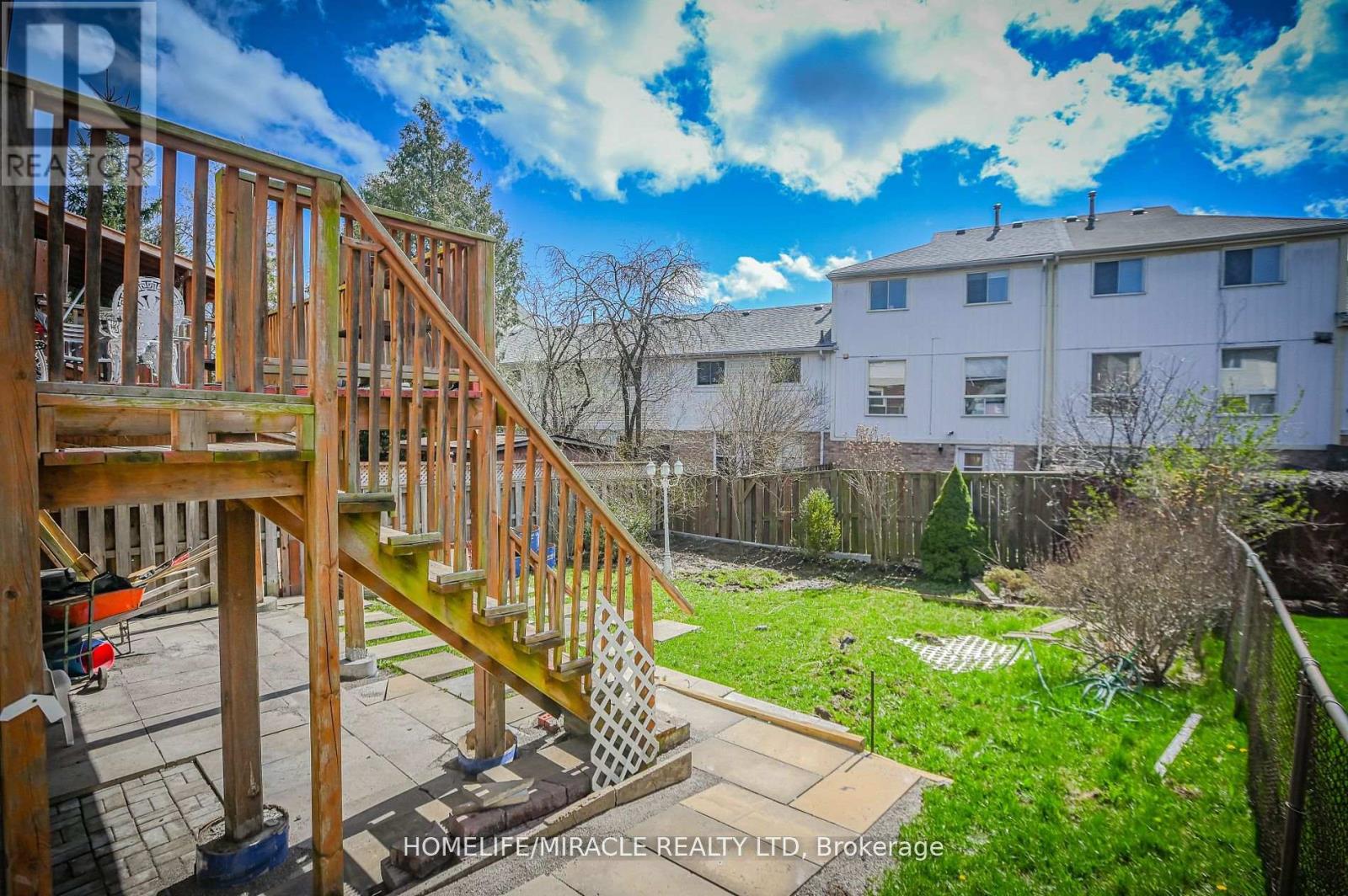 28 Peterson Court N, Brampton, Ontario  L6Z 1K6 - Photo 36 - W12141860