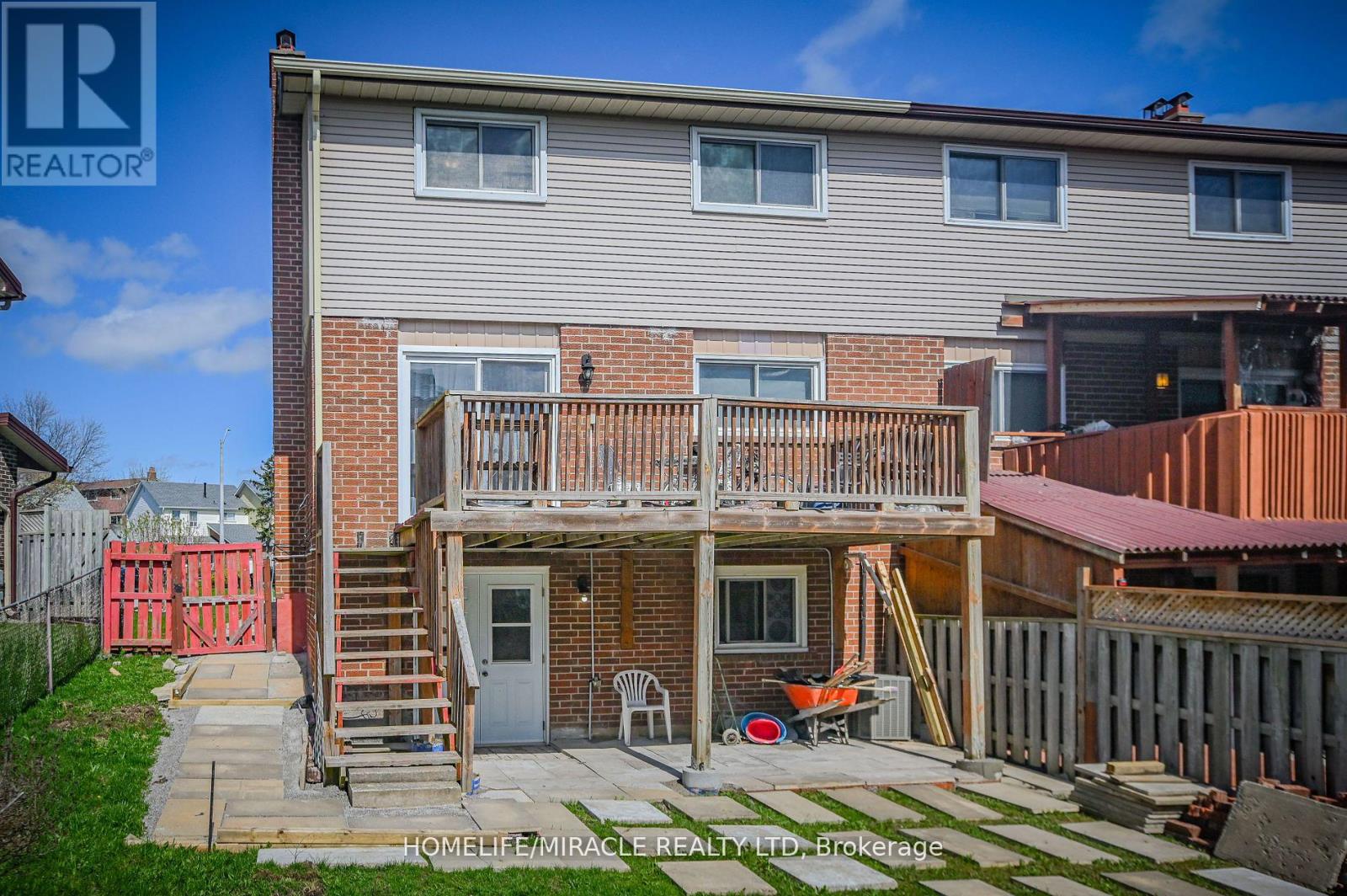28 Peterson Court N, Brampton, Ontario  L6Z 1K6 - Photo 39 - W12141860