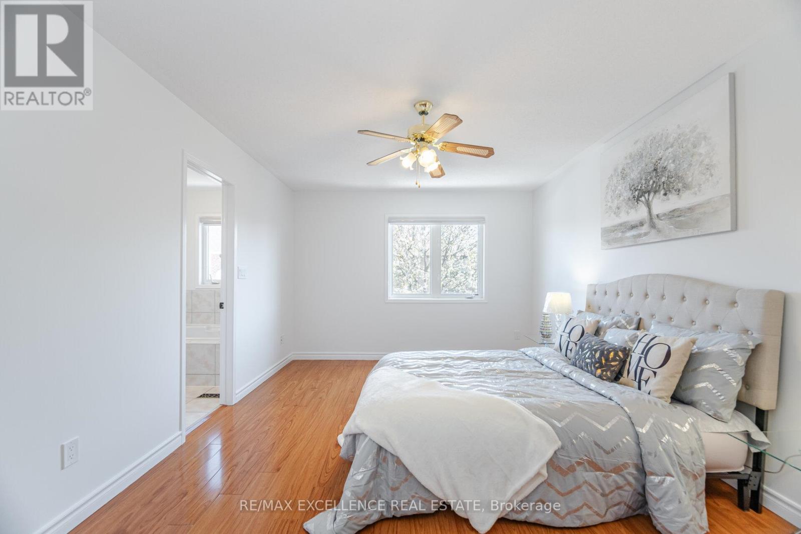 5927 Stonebriar Crescent, Mississauga, Ontario  L5V 2T8 - Photo 24 - W12141894