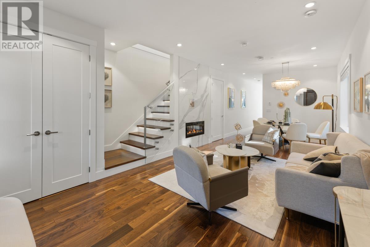 Property at 2976 W 42ND AVENUE image 5