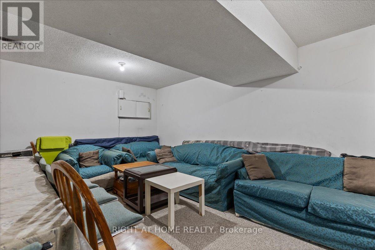 43 - 20 Paulander Drive, Kitchener, Ontario  N2M 5L3 - Photo 23 - X12141754