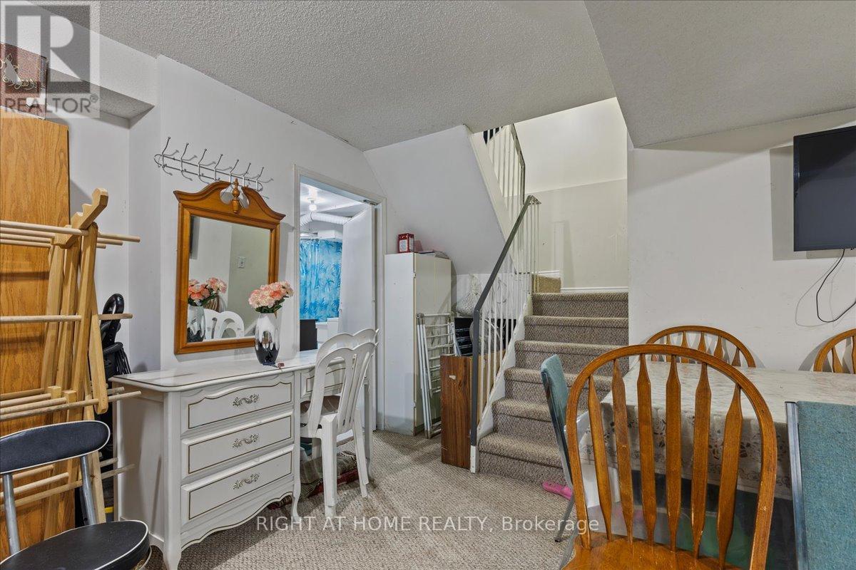 43 - 20 Paulander Drive, Kitchener, Ontario  N2M 5L3 - Photo 24 - X12141754