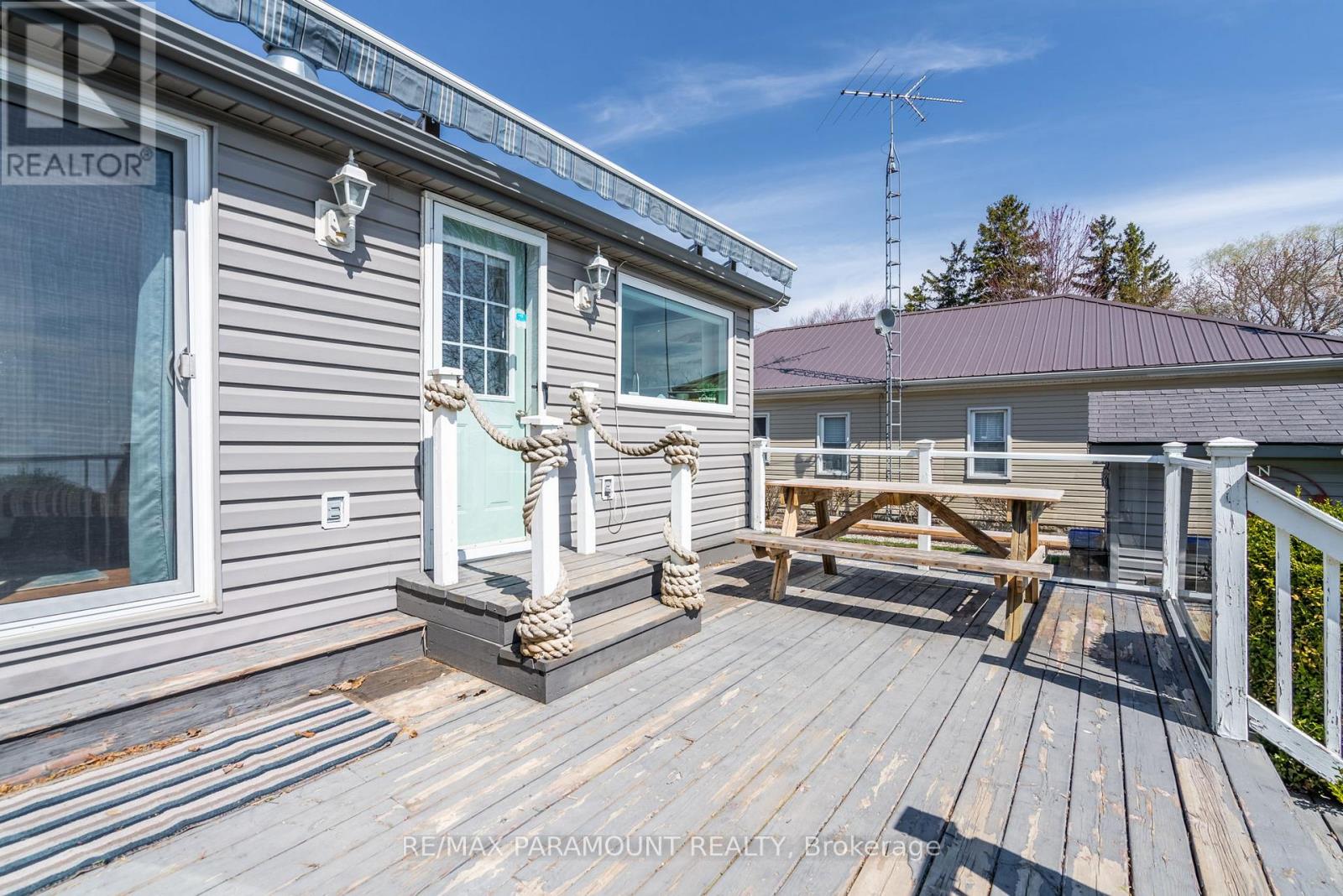 24 Pulley Road, Leamington, Ontario  N0P 2P0 - Photo 33 - X12141803