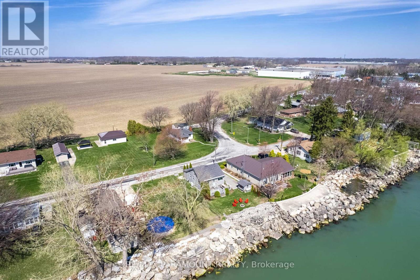 24 Pulley Road, Leamington, Ontario  N0P 2P0 - Photo 48 - X12141803