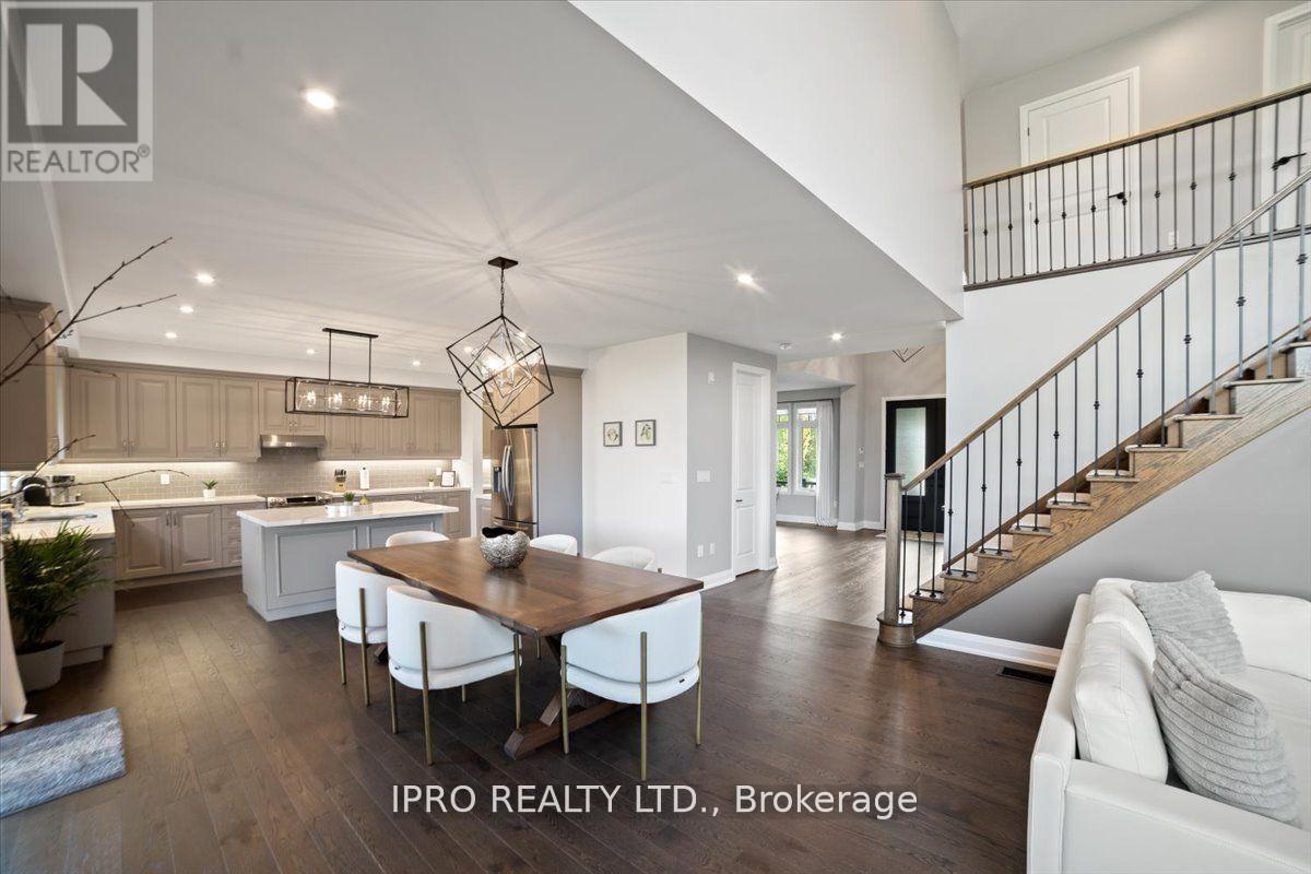 138 Creekwood Court E, Blue Mountains, Ontario  L9Y 0V1 - Photo 10 - X12141812