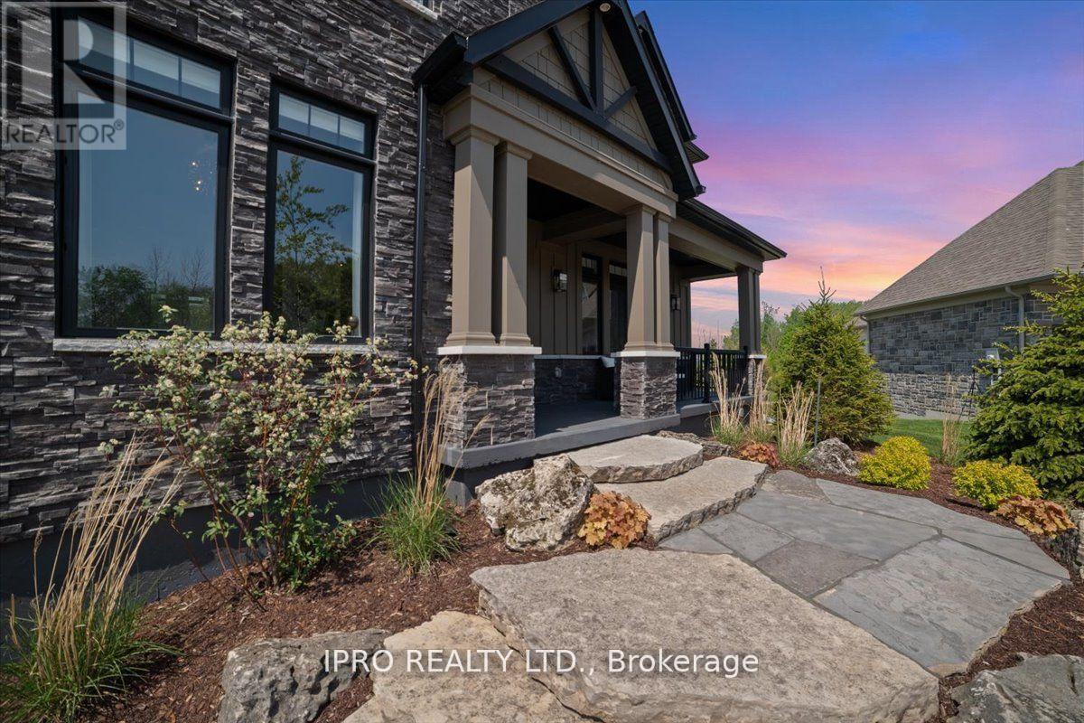 138 Creekwood Court E, Blue Mountains, Ontario  L9Y 0V1 - Photo 3 - X12141812