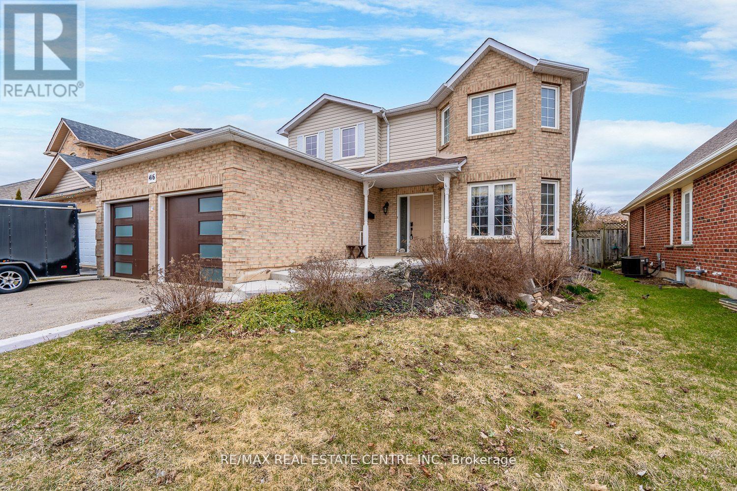 416 Olde Village Lane, Shelburne, Ontario  L9V 3A4 - Photo 2 - X12141838