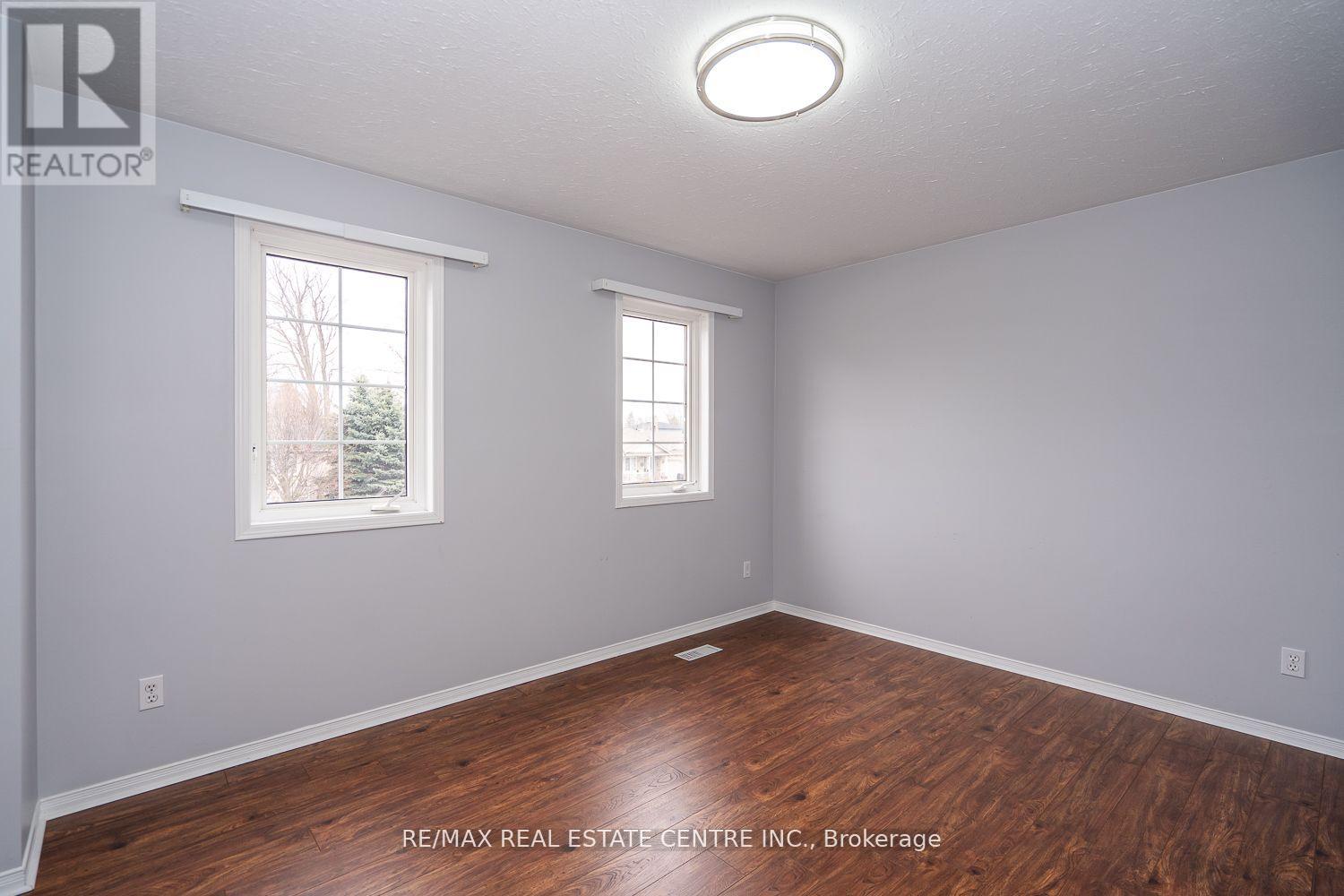 416 Olde Village Lane, Shelburne, Ontario  L9V 3A4 - Photo 35 - X12141838