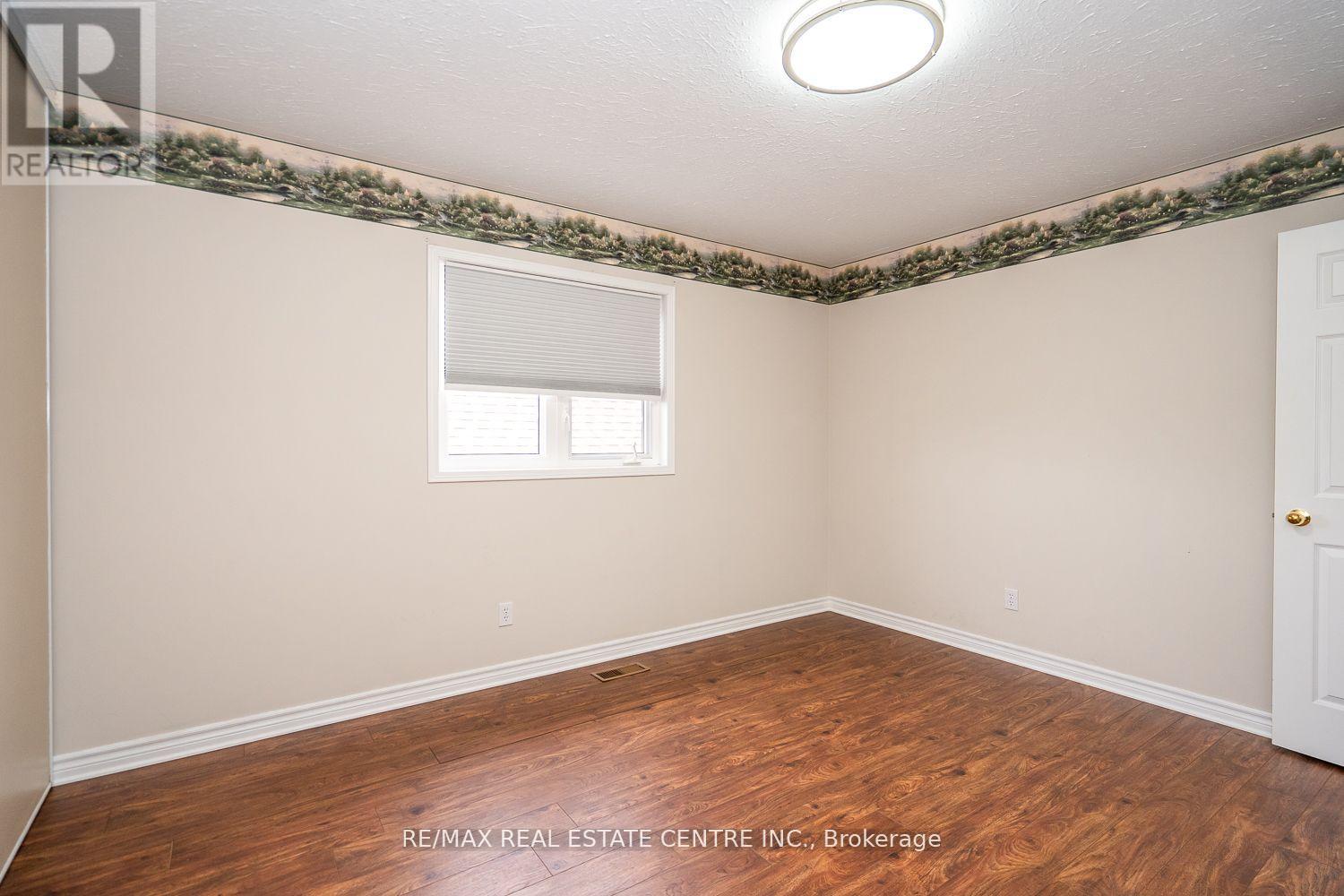 416 Olde Village Lane, Shelburne, Ontario  L9V 3A4 - Photo 42 - X12141838
