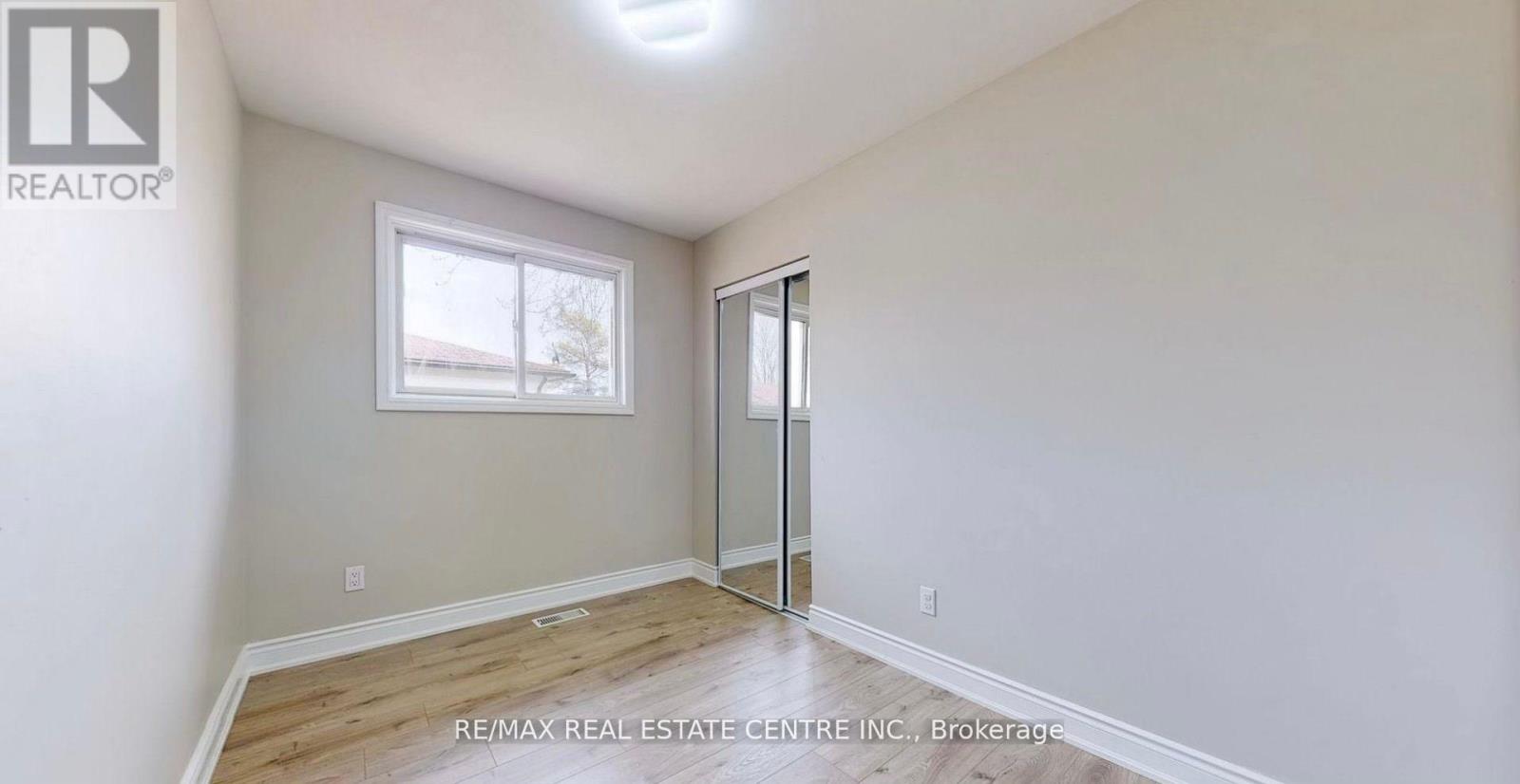 225 Simon Street, Shelburne, Ontario  L9V 3Y3 - Photo 16 - X12141864