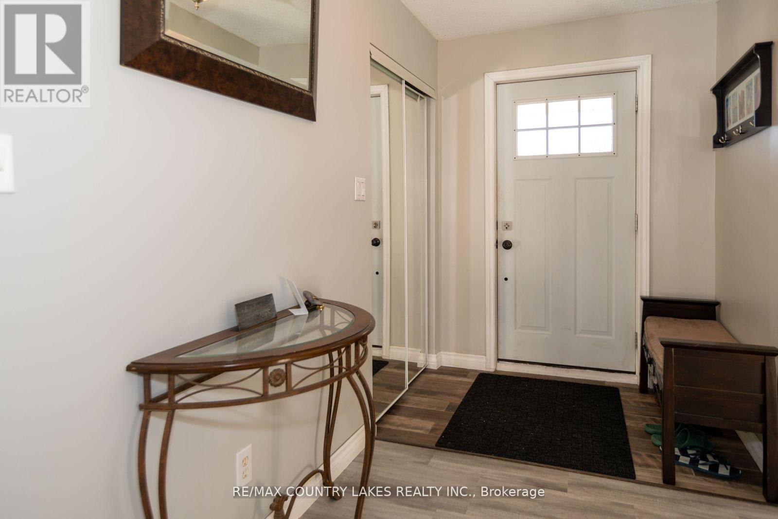 40 Greenwood Crescent, Kawartha Lakes, Ontario  K0M 2T0 - Photo 8 - X12141923