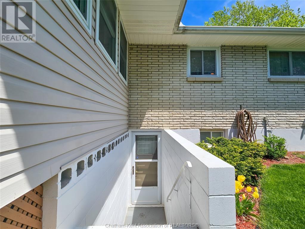 42 Cardinal Crescent, Chatham, Ontario  N7L 3V3 - Photo 10 - 25011425