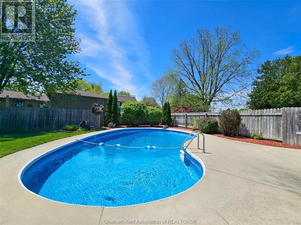 42 Cardinal Crescent, Chatham, Ontario  N7L 3V3 - Photo 9 - 25011425
