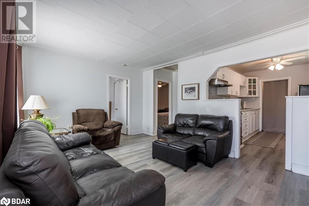 25 Victory Crescent, Penetanguishene, Ontario  L9M 1B6 - Photo 5 - 40724772