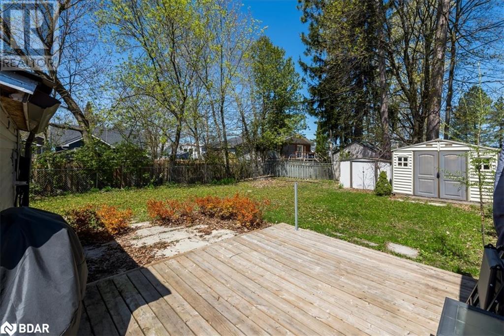 25 Victory Crescent, Penetanguishene, Ontario  L9M 1B6 - Photo 17 - 40724772