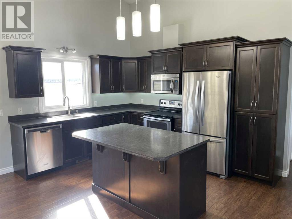 Property at 23 Rockhaven Way image 3