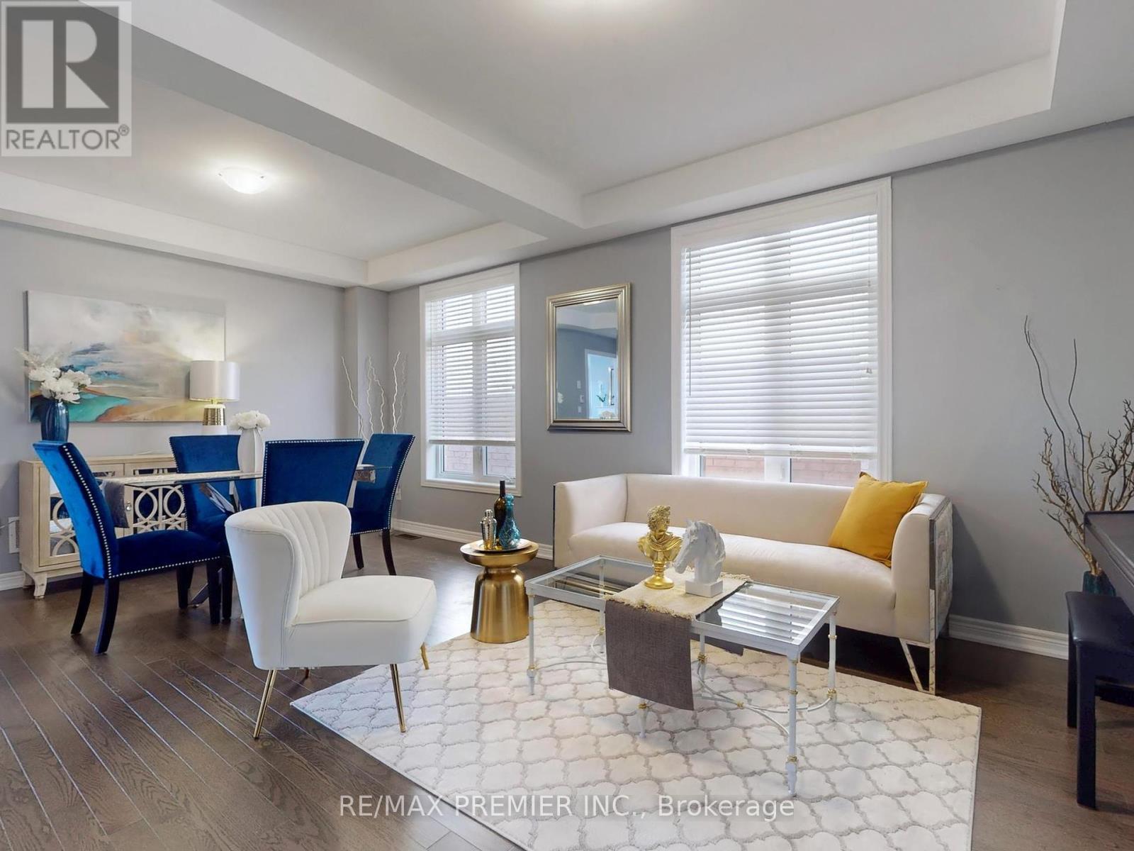 Property at 49 FOREST EDGE CRESCENT image 3