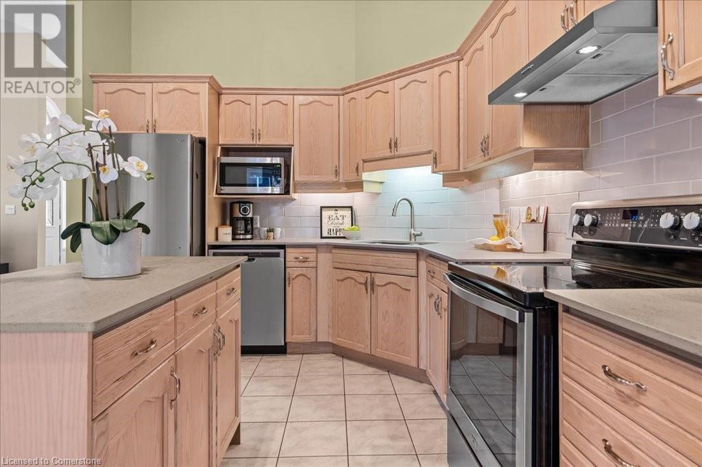 4104 Bianca Forest Drive, Burlington, Ontario  L7M 4L2 - Photo 11 - 40720205