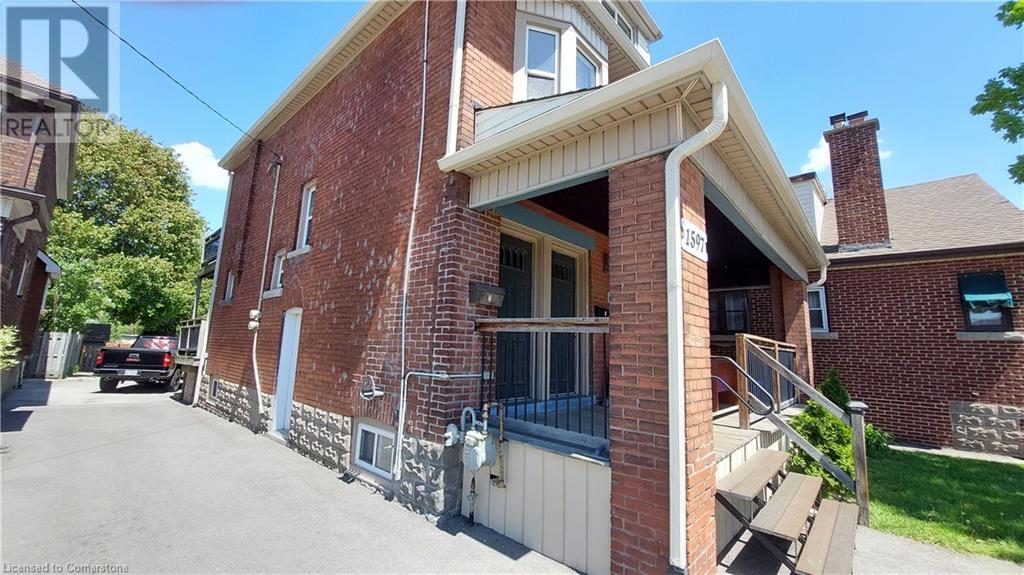 Property at 1597 KING Street E image 2