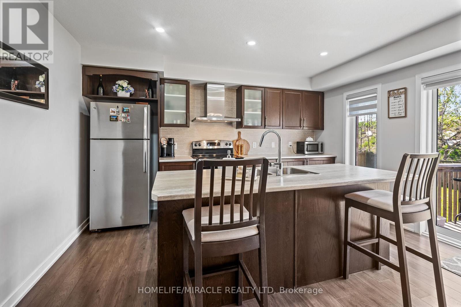 66 Crafter Crescent E, Hamilton, Ontario  L8J 0H7 - Photo 34 - X12139565