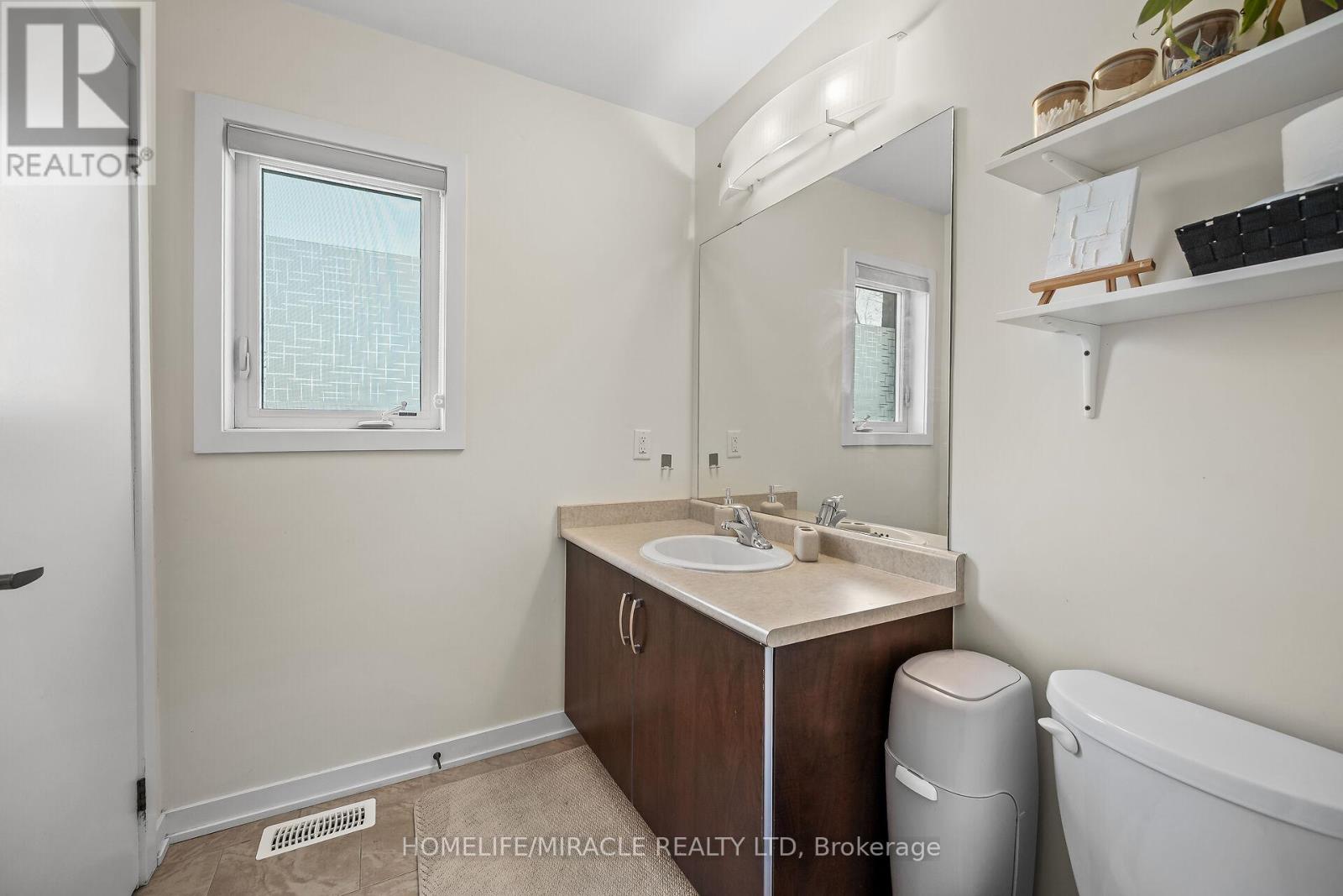 66 Crafter Crescent E, Hamilton, Ontario  L8J 0H7 - Photo 48 - X12139565