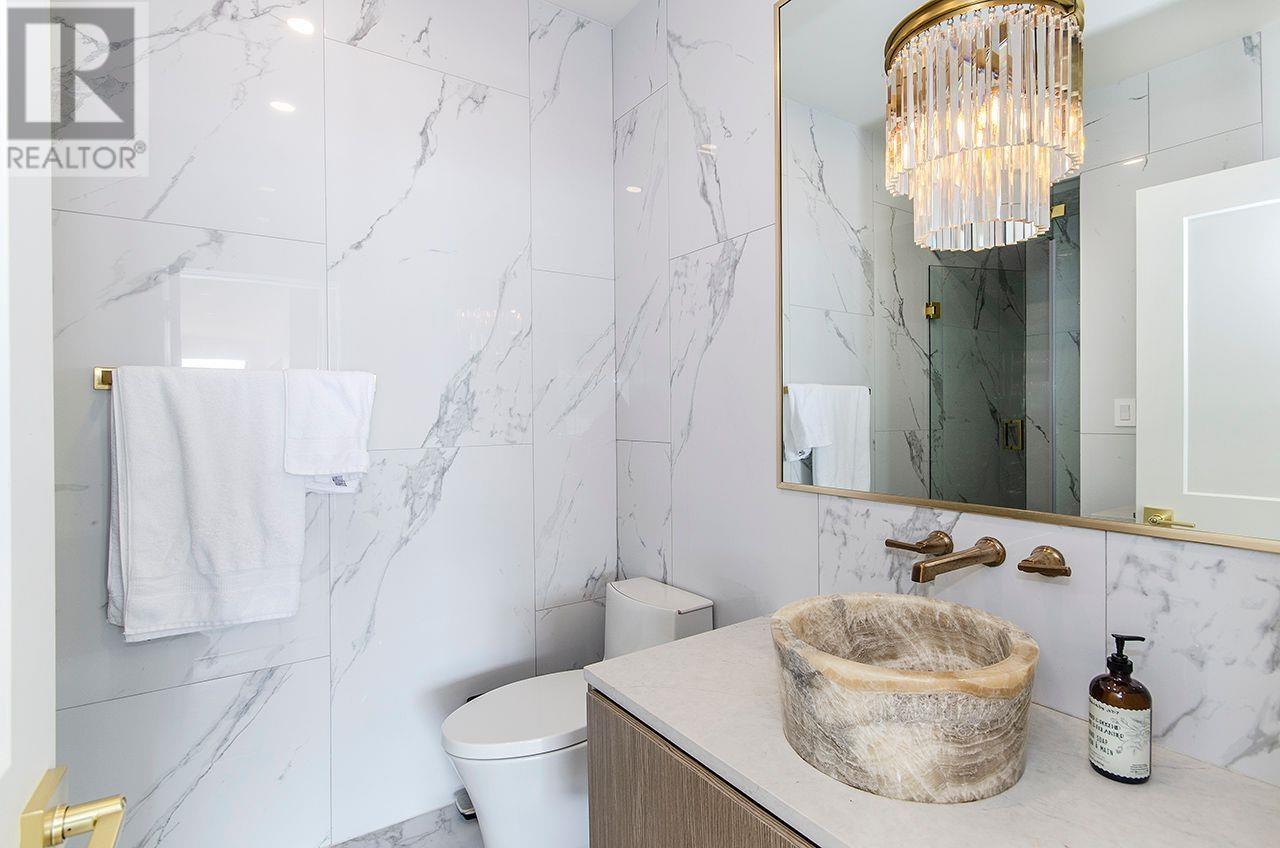13 Ocean Point Drive, Vancouver, British Columbia  V7W 3G7 - Photo 24 - R3001337