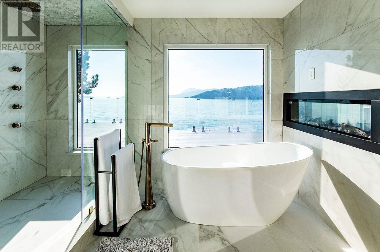 13 Ocean Point Drive, Vancouver, British Columbia  V7W 3G7 - Photo 23 - R3001337
