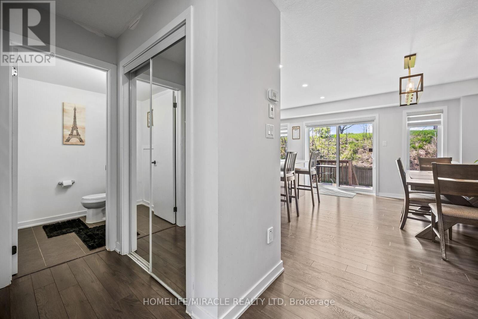 66 Crafter Crescent E, Hamilton, Ontario  L8J 0H7 - Photo 42 - X12139565