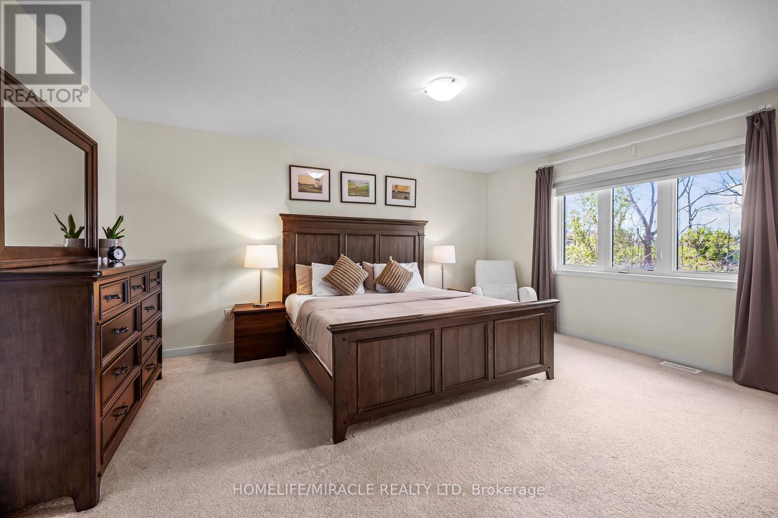 66 Crafter Crescent E, Hamilton, Ontario  L8J 0H7 - Photo 45 - X12139565