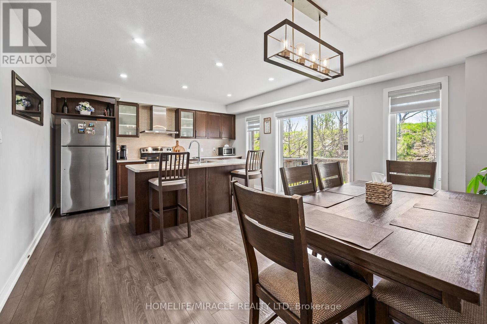 66 Crafter Crescent E, Hamilton, Ontario  L8J 0H7 - Photo 33 - X12139565