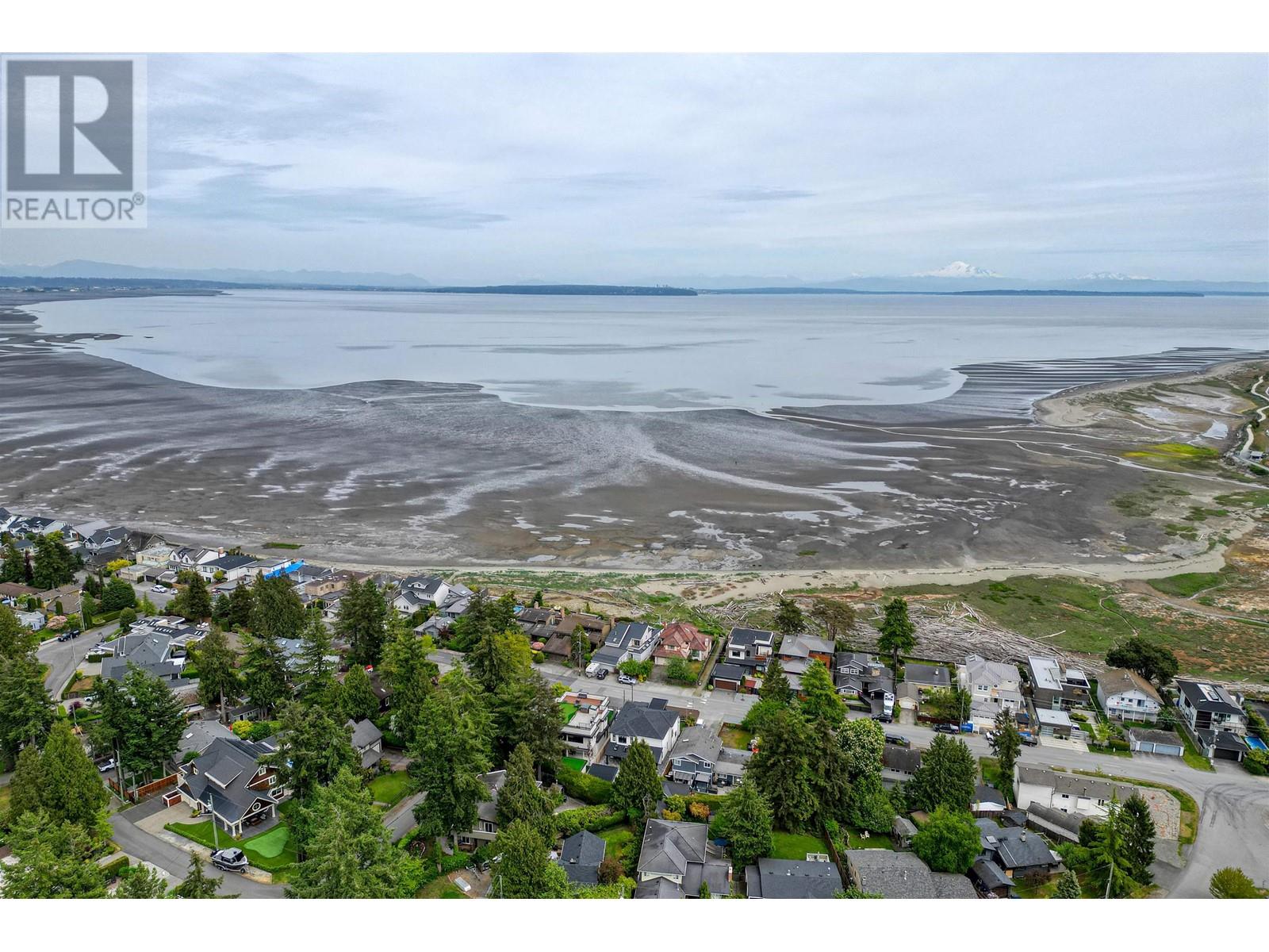 Property at 1356 ENDERBY AVENUE image 4