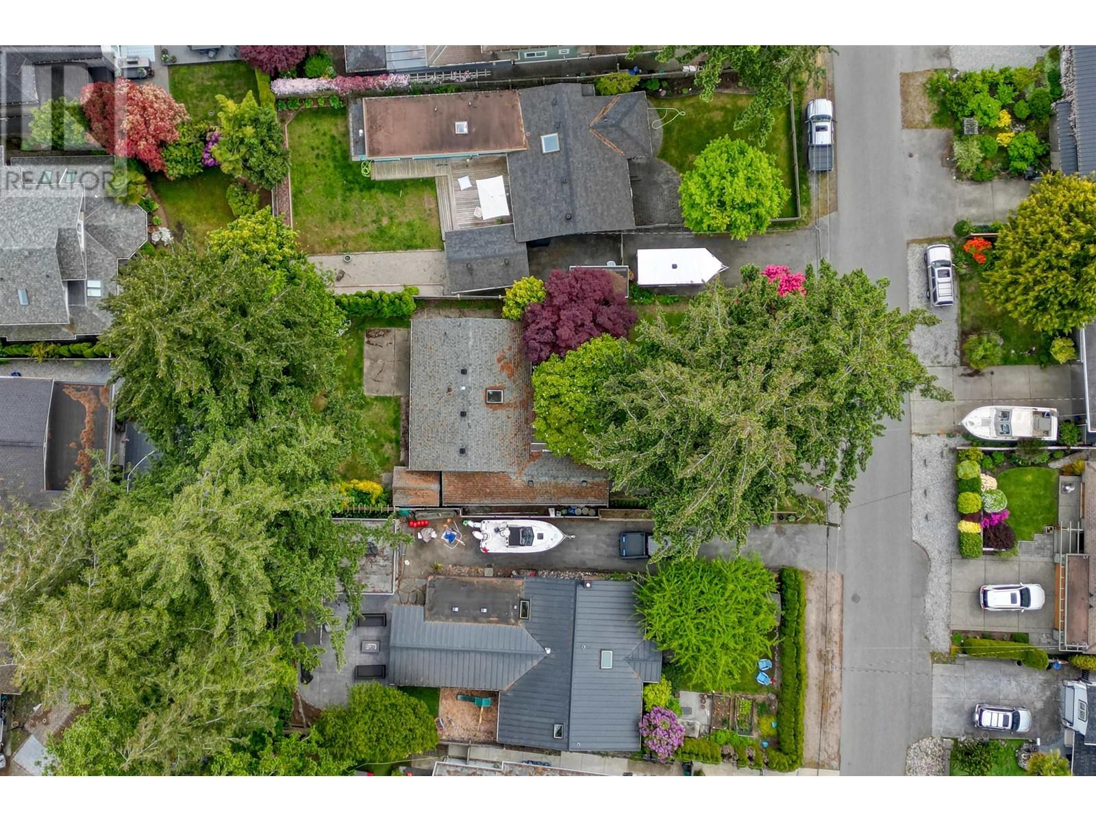 Property at 1356 ENDERBY AVENUE image 1