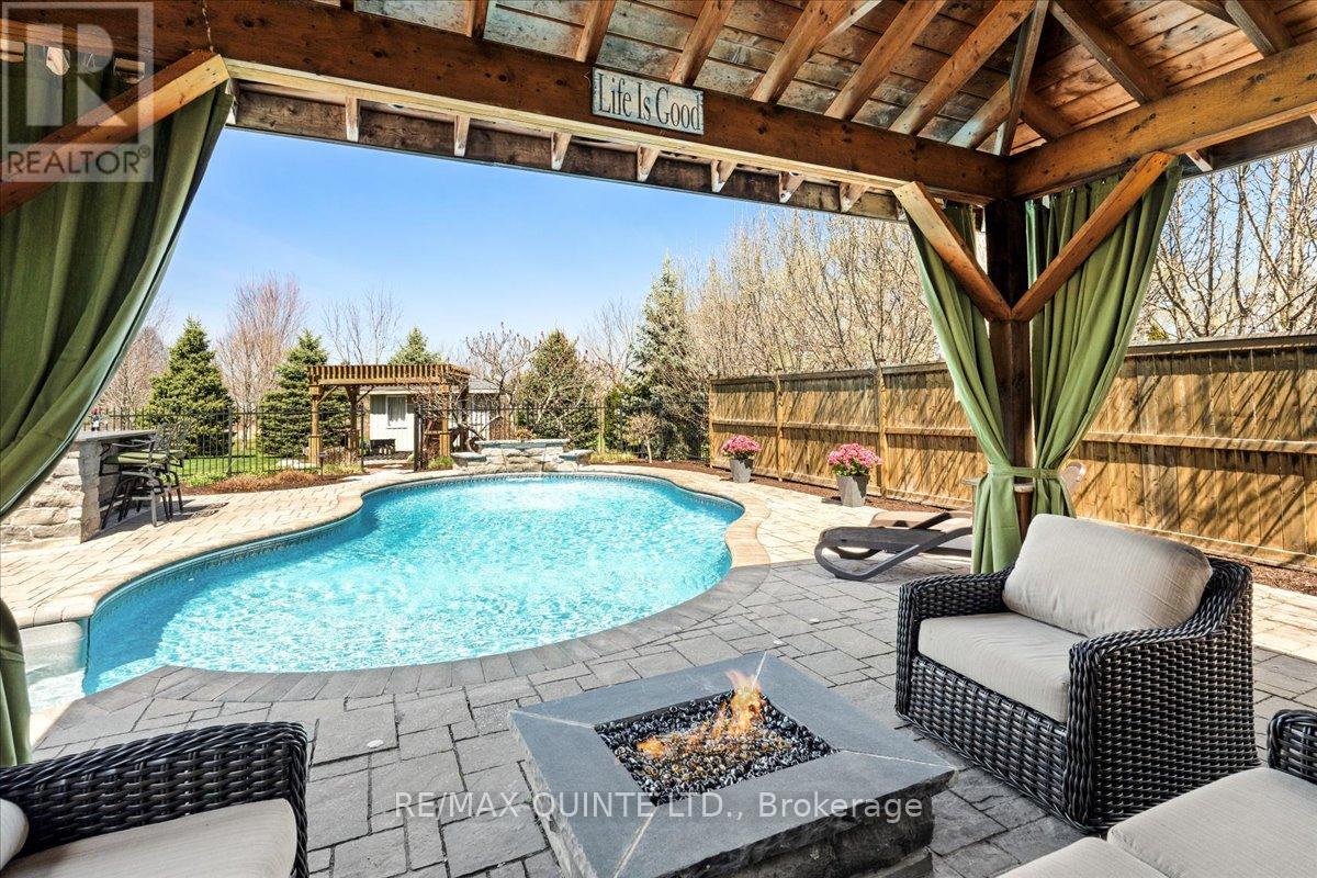 1595 Old Highway 2, Quinte West, Ontario  K8N 4Z2 - Photo 40 - X12114968