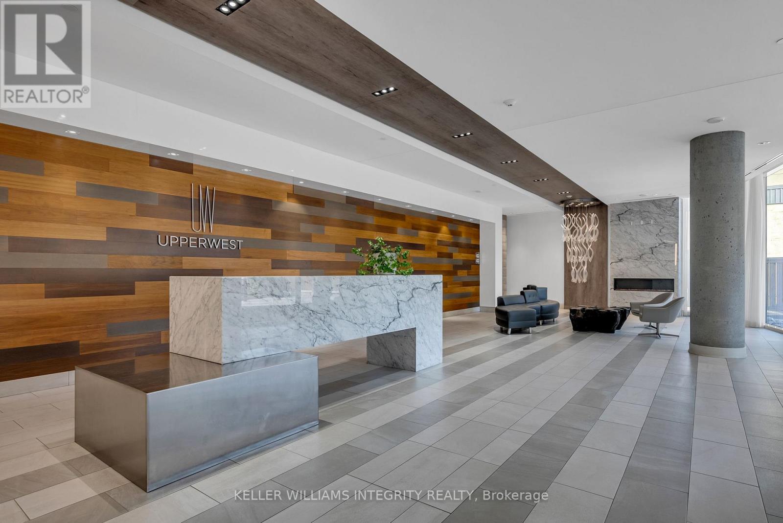Property at 1007 - 485 RICHMOND ROAD image 3