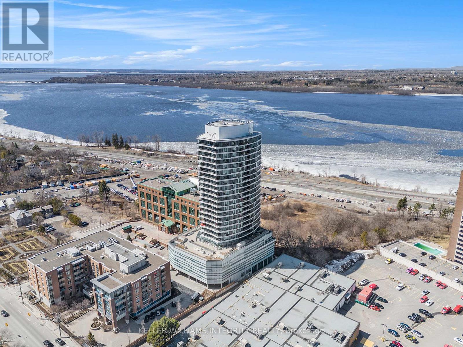 1007 - 485 Richmond Road, Ottawa, Ontario  K2A 3W9 - Photo 2 - X12070426