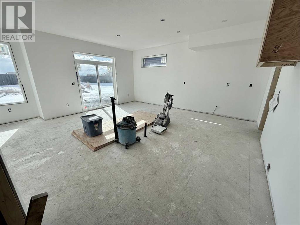 Property at 10641 133 Avenue image 4