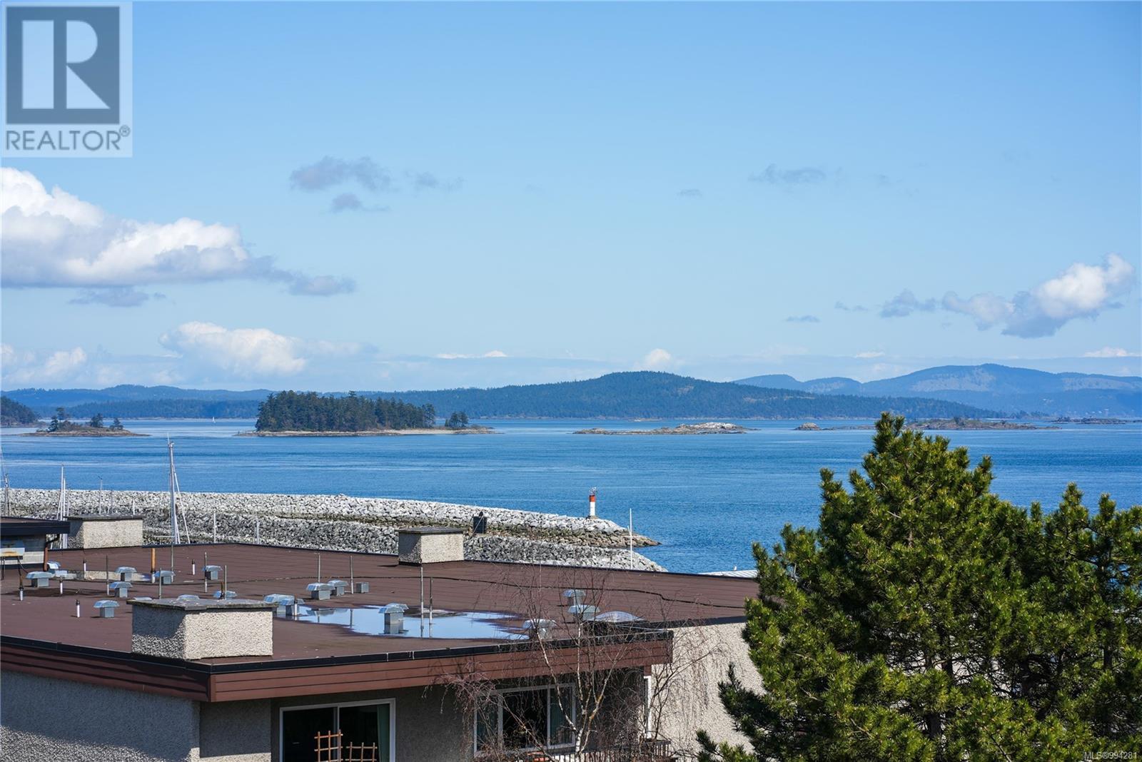 501 9805 Second St, Sidney, British Columbia  V8L 4T9 - Photo 4 - 994281