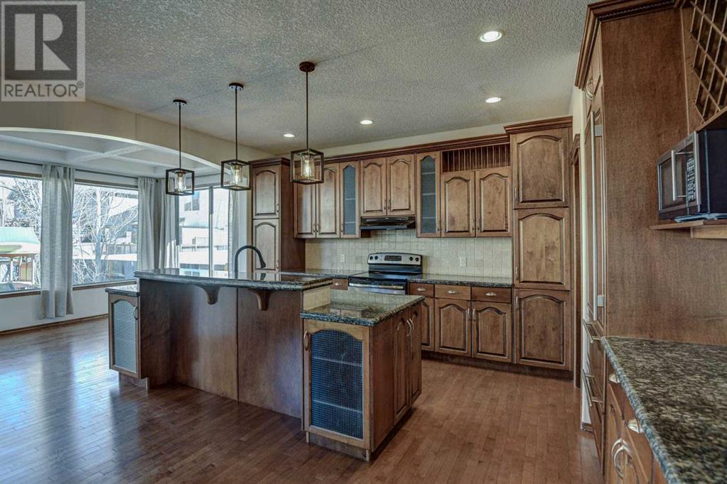 112 Brightonstone Bay Se, Calgary, Alberta  T2Z 4B2 - Photo 6 - A2200119
