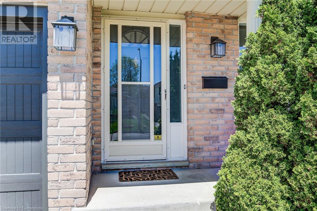 630 Red Pine Drive, Waterloo, Ontario  N2V 1S1 - Photo 4 - 40727491