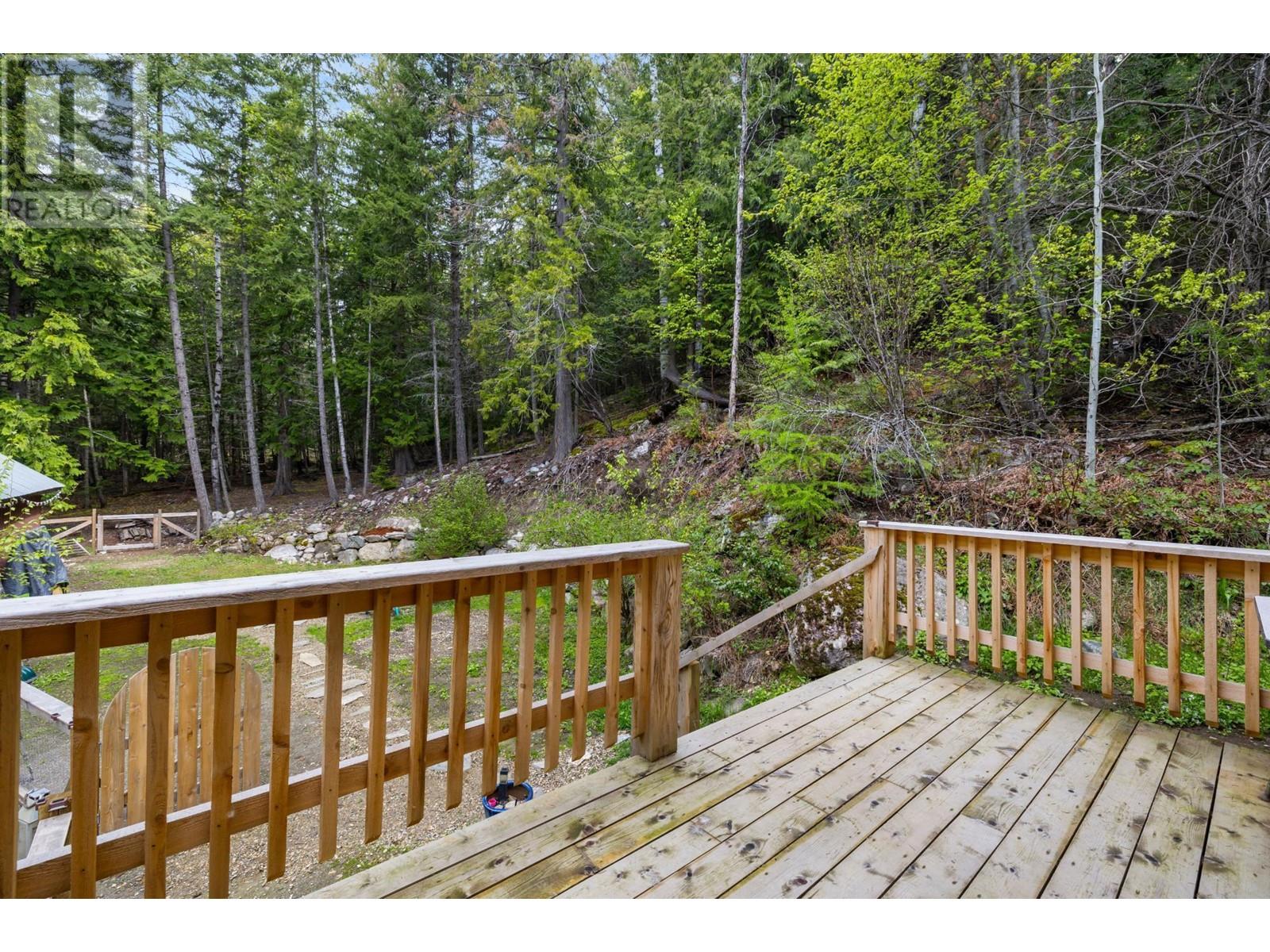 426 Aspen Road, Riondel, British Columbia  V0B 2B0 - Photo 43 - 10339949