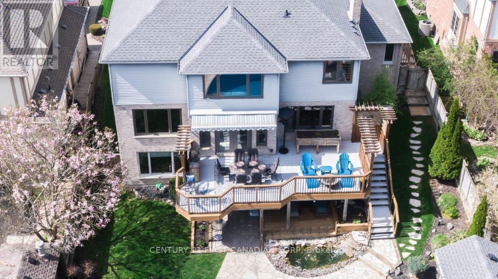 31 Glenridge Crescent, London North (North A), Ontario  N6G 4W5 - Photo 43 - X12142044