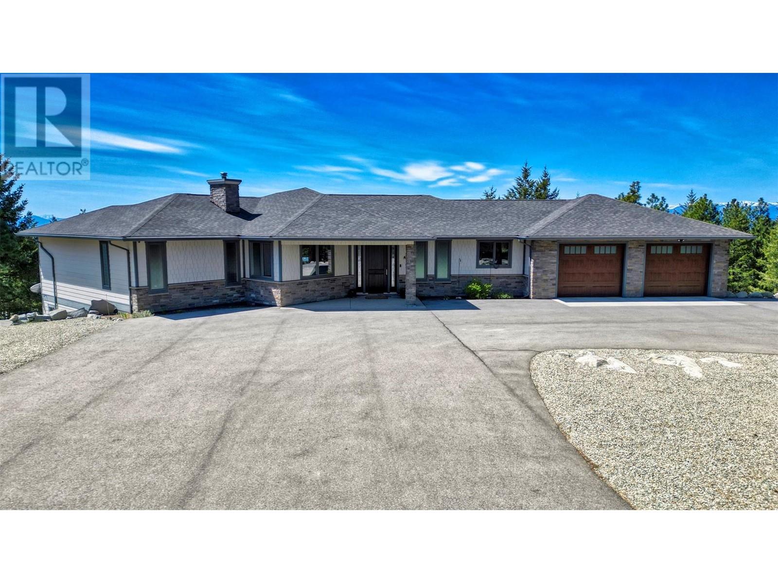 Property at 148 Sasquatch Trail image 3