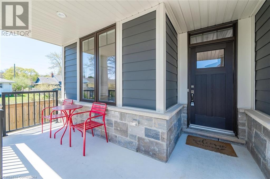 Property at 14 TURBINIA Court image 4