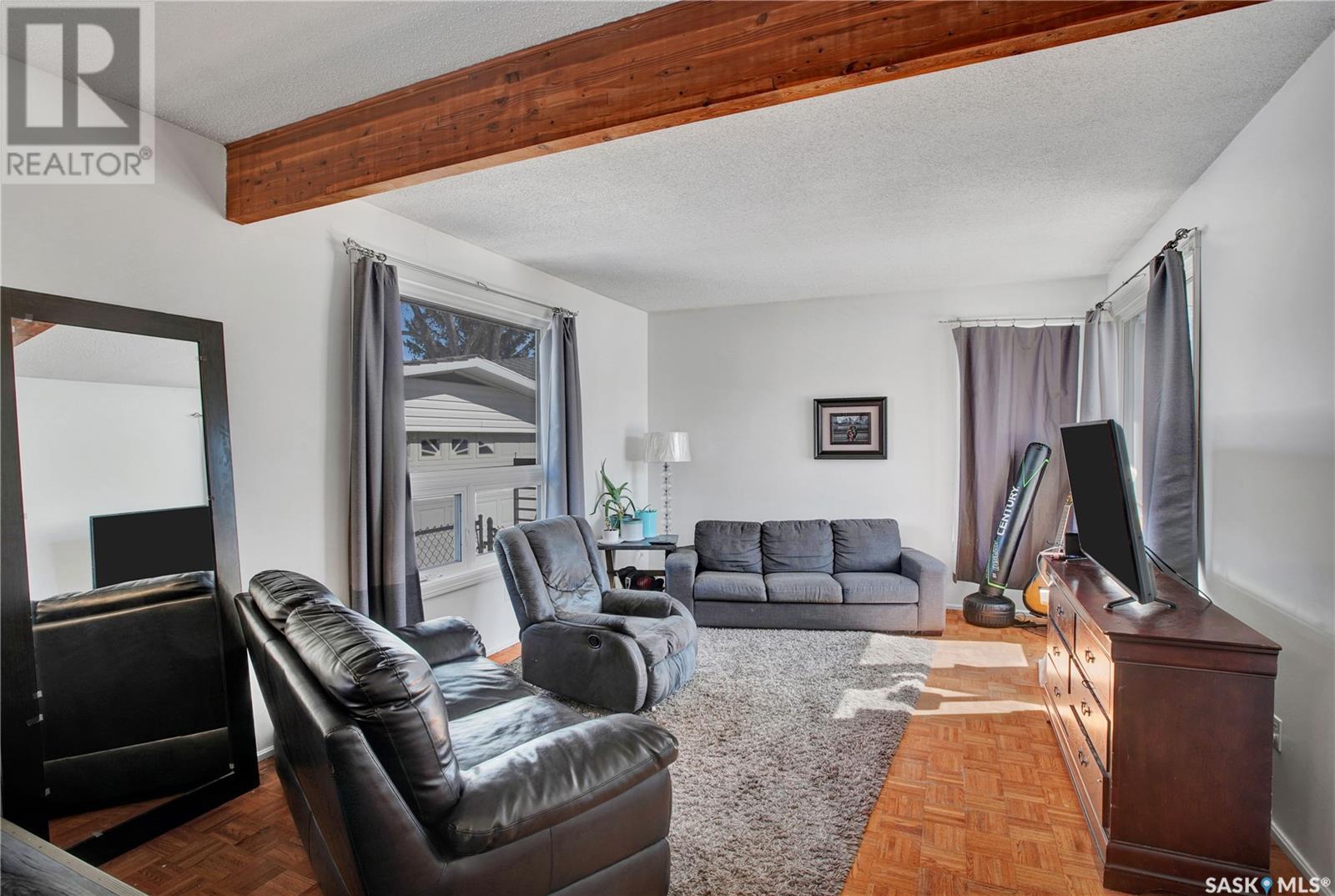 Property at 3416 Dieppe STREET image 4
