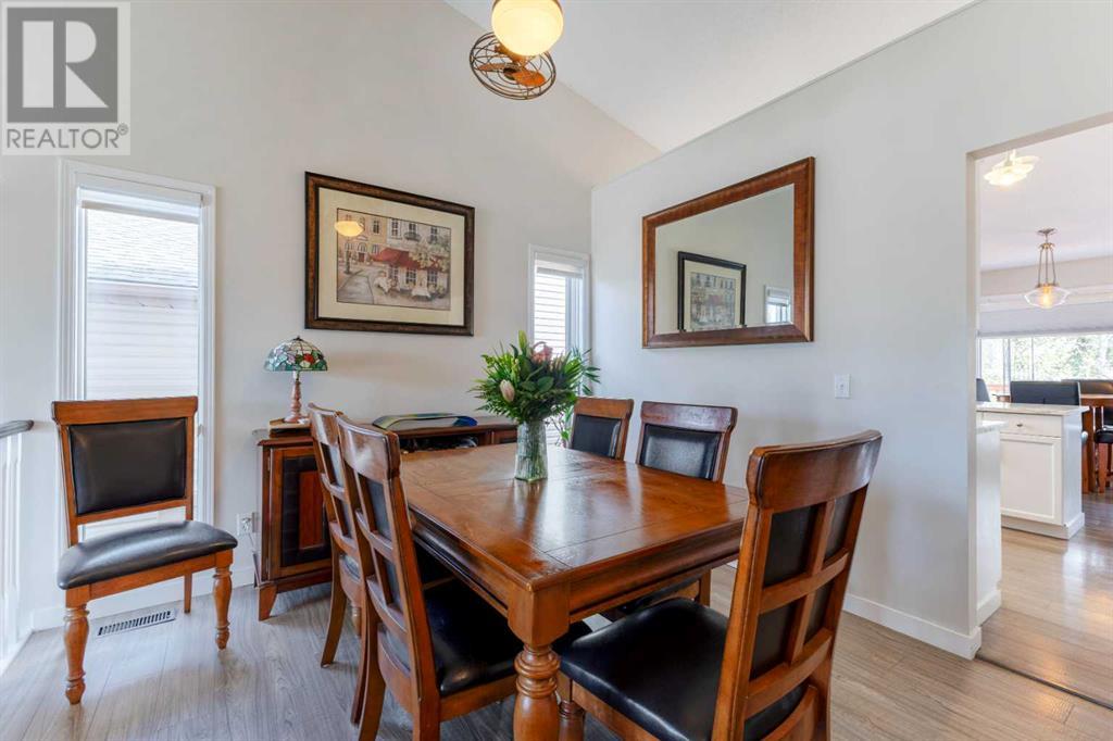113 Citadel Pass Crescent Nw, Calgary, Alberta  T3G 3V3 - Photo 5 - A2219386