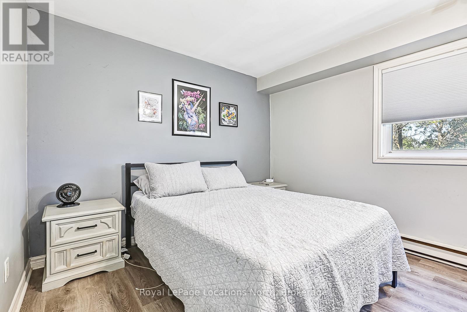 592 Tenth Street, Collingwood, Ontario  L9Y 4C1 - Photo 10 - S12142086
