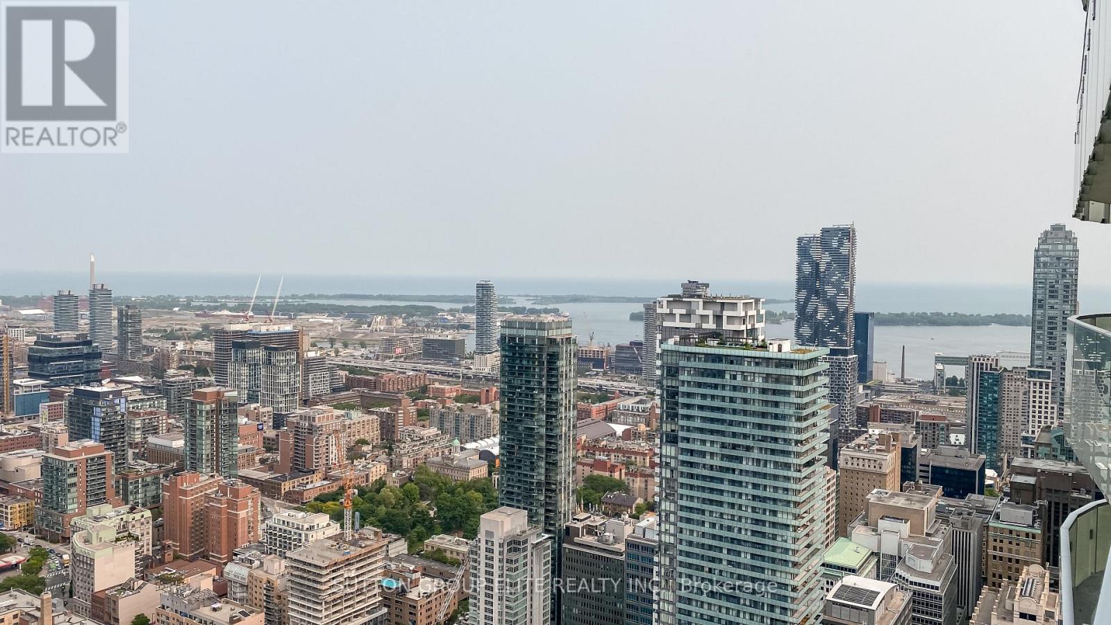 4902 - 197 Yonge Street, Toronto, Ontario  M5B 0C1 - Photo 32 - C12141930